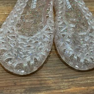 Girls Del Sol size 3 color changing jelly sandals.